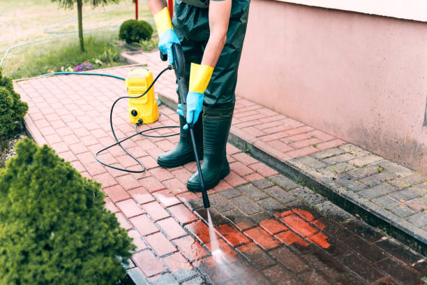 Professional Pressure Washing Services in Huntley, IL